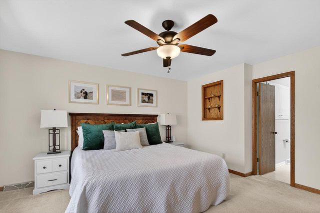 539 Beechwood DRIVE, Cedarburg, WI 53012