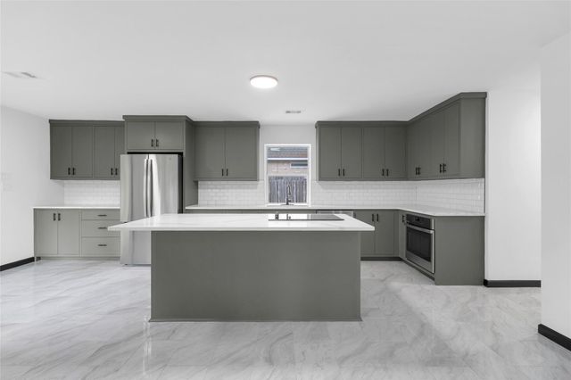 5218 Timber Shade Drive, Kingwood, TX 77345