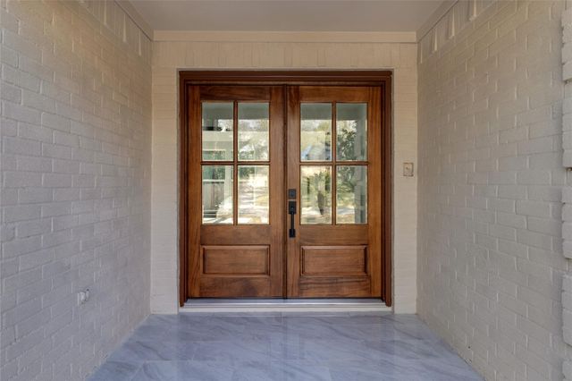 5218 Timber Shade Drive, Kingwood, TX 77345