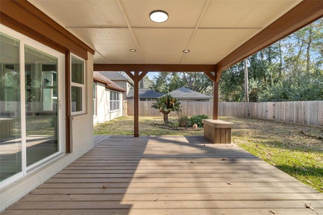 5218 Timber Shade Drive, Kingwood, TX 77345