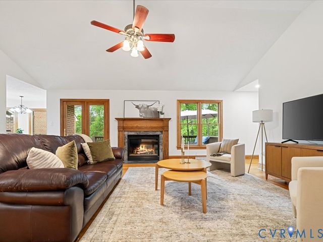 6457 White Oak Ridge Dr, Mechanicsville, VA 23111