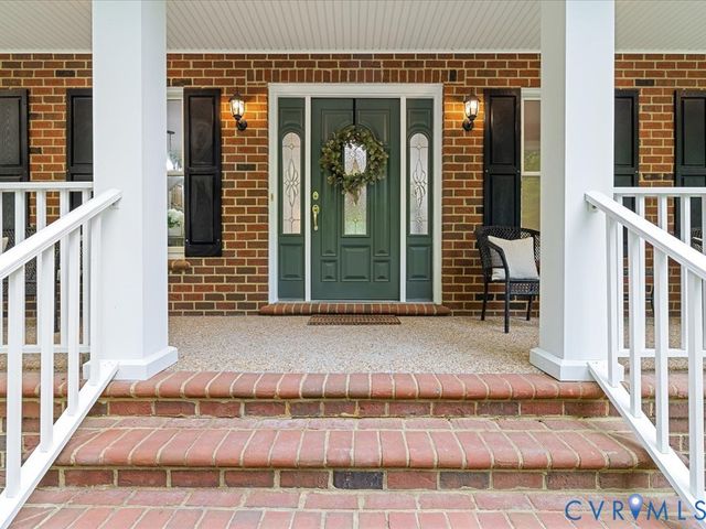 6457 White Oak Ridge Dr, Mechanicsville, VA 23111