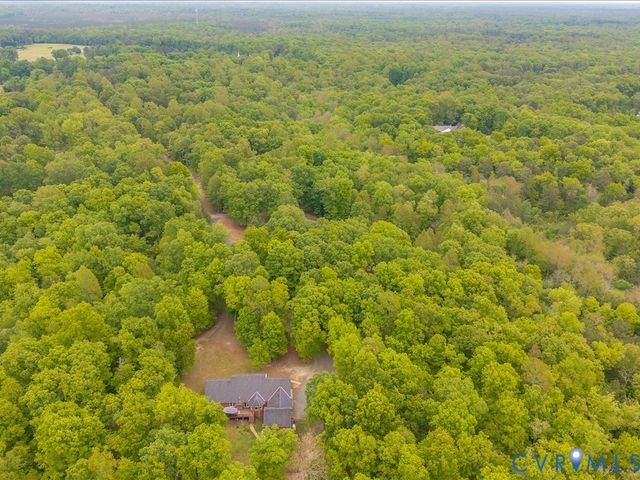 6457 White Oak Ridge Dr, Mechanicsville, VA 23111