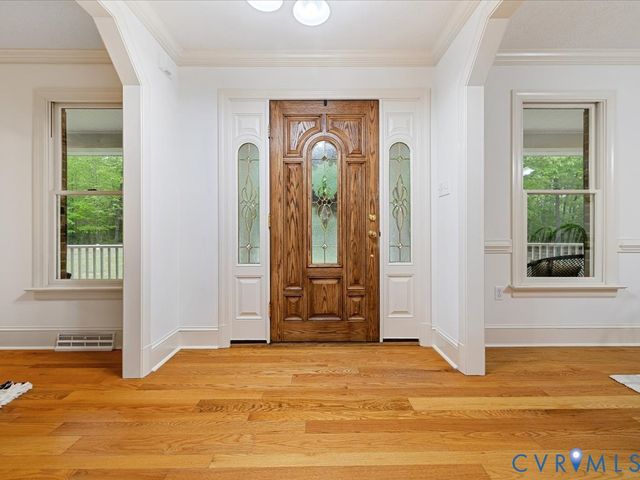 6457 White Oak Ridge Dr, Mechanicsville, VA 23111