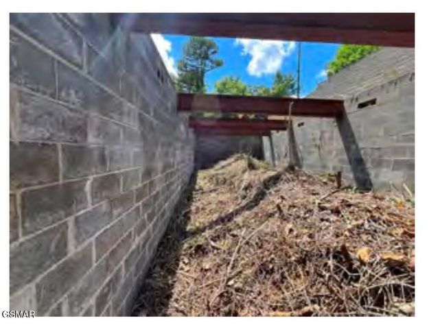 545 Johnson Lane, Gatlinburg, TN 37738