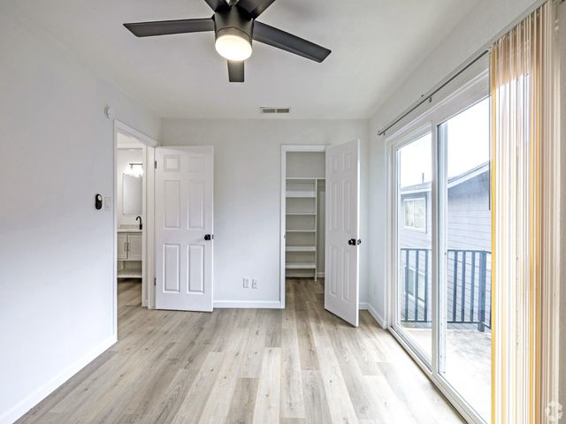 2707 Windswept CV 103, Austin, TX 78745