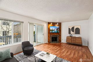 8823 Holly Drive #D203, Everett, WA 98208