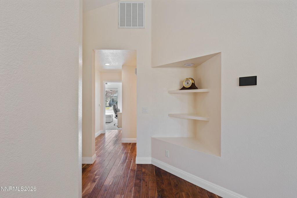 Image 7 of property listing at 2651 Alpine Creek Road, Reno, NV 89519