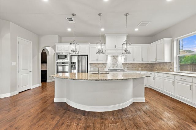 4832 Toledo Bend Drive, Frisco, TX 75033