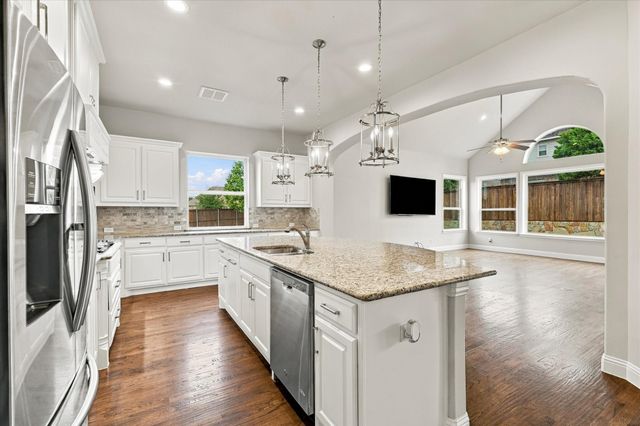 4832 Toledo Bend Drive, Frisco, TX 75033