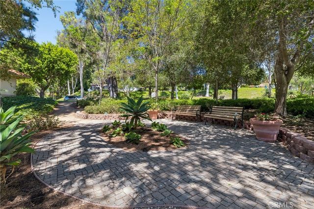 890 B Ronda Sevilla, Laguna Woods, CA 92637