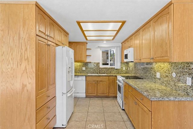890 B Ronda Sevilla, Laguna Woods, CA 92637