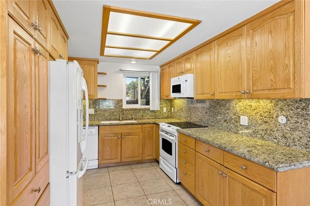890 B Ronda Sevilla, Laguna Woods, CA 92637