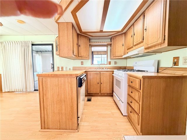 1454 Western, San Jacinto, CA 92583