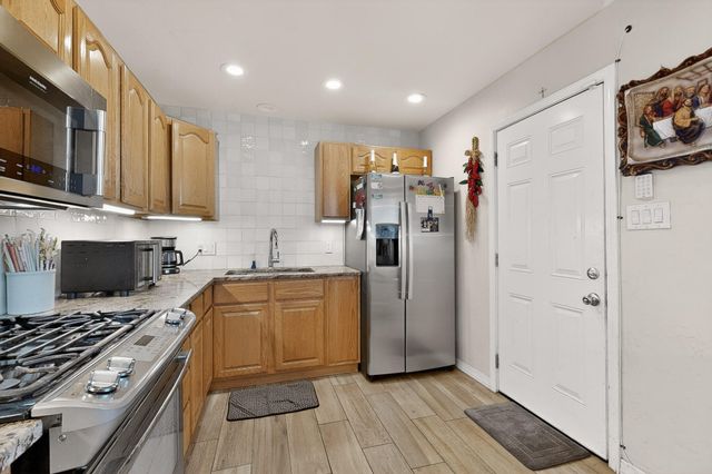 1003 Wade Street NE, Albuquerque, NM 87112