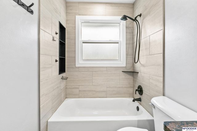 4857 J Street, Omaha, NE 68117