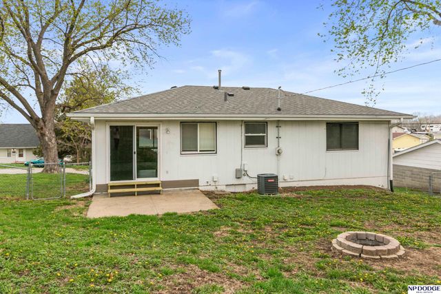 4857 J Street, Omaha, NE 68117