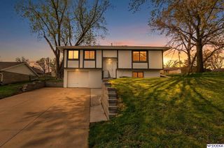 4857 J Street, Omaha, NE 68117