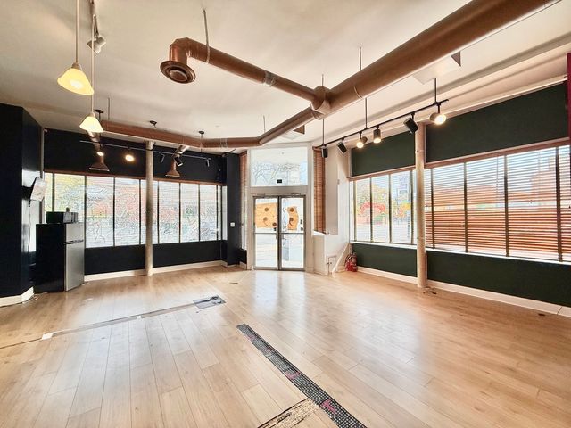 1355 W Chicago Avenue CS, Chicago, IL 60642