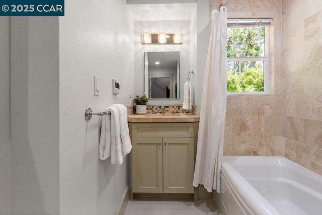 40 Camino Don Miguel, Orinda, CA 94563