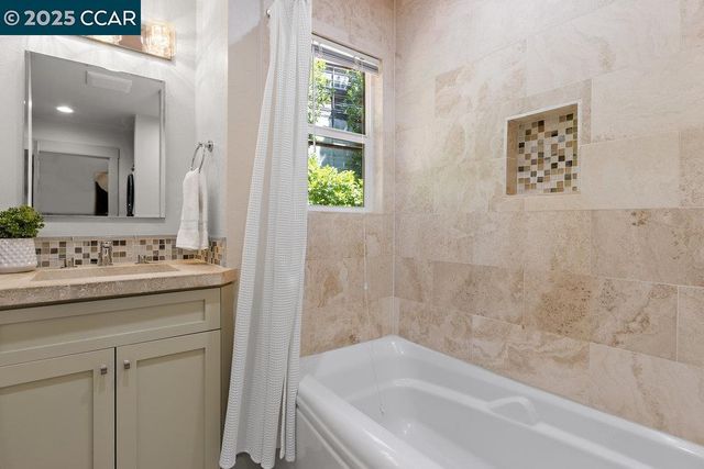 40 Camino Don Miguel, Orinda, CA 94563