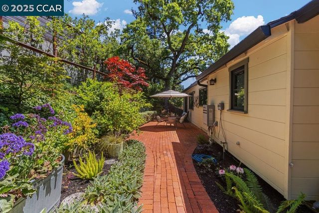 40 Camino Don Miguel, Orinda, CA 94563