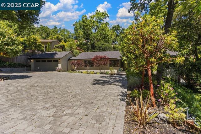 40 Camino Don Miguel, Orinda, CA 94563