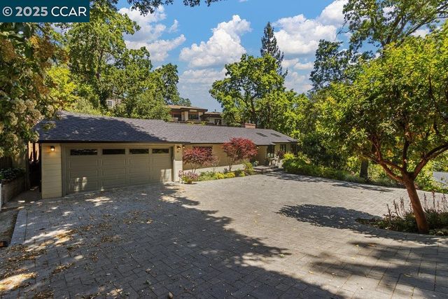40 Camino Don Miguel, Orinda, CA 94563