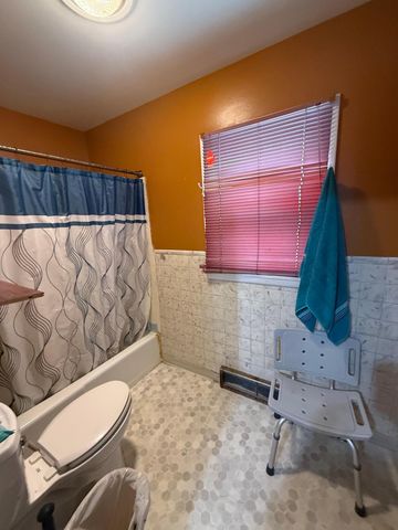 14 6th Avenue NW, Faribault, MN 55021