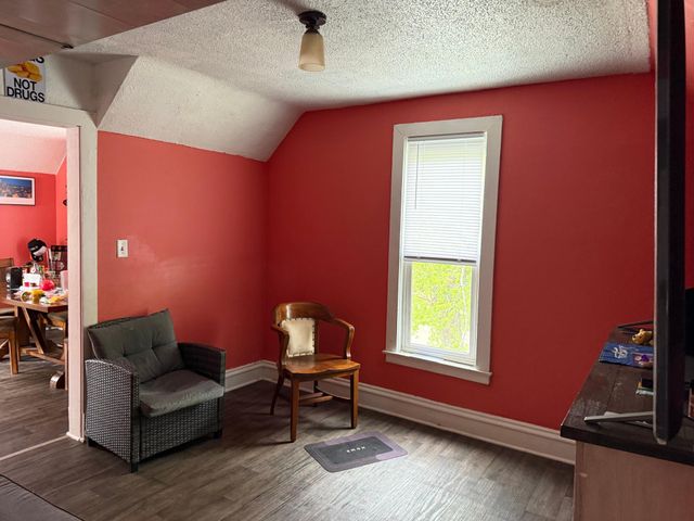 14 6th Avenue NW, Faribault, MN 55021