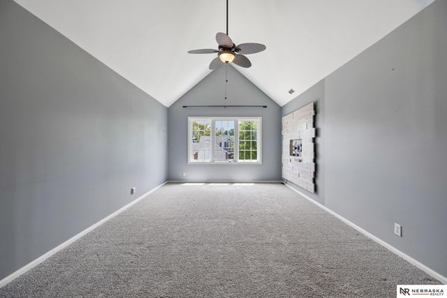 7800 Casey Lane, Lincoln, NE 68516
