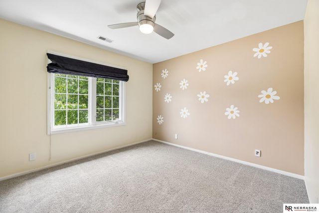 7800 Casey Lane, Lincoln, NE 68516