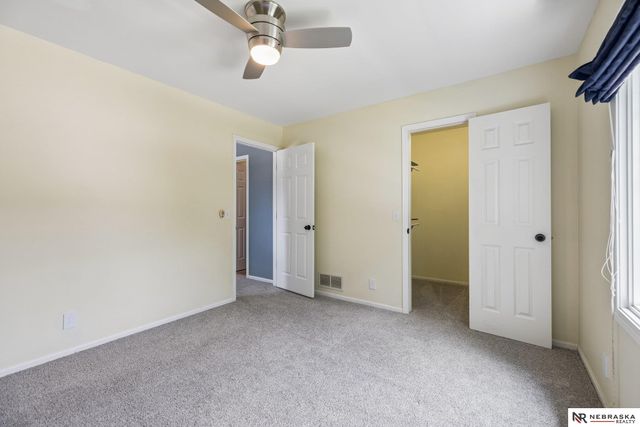7800 Casey Lane, Lincoln, NE 68516