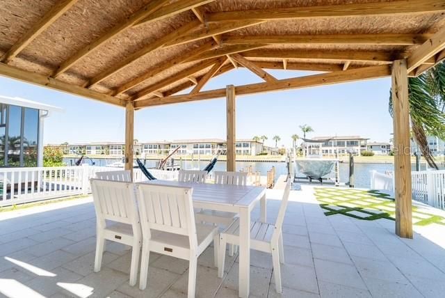 4825 FLORAMAR TERRACE, New Port Richey, FL 34652
