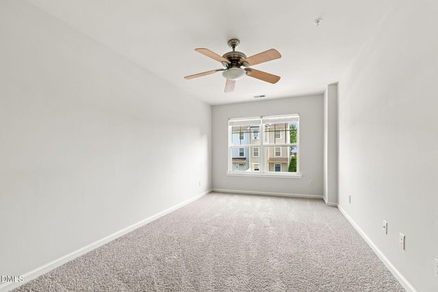 8621 Neuse Club Lane, Raleigh, NC 27616