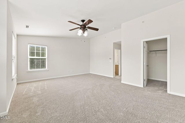 8621 Neuse Club Lane, Raleigh, NC 27616
