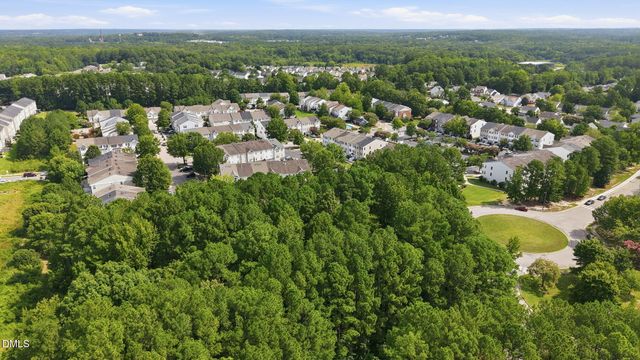 8621 Neuse Club Lane, Raleigh, NC 27616