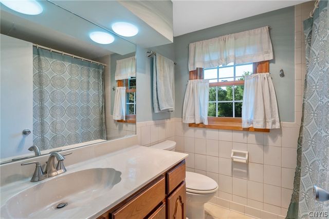 7790 Mcdermott Road, Manlius, NY 13104