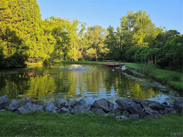 7790 Mcdermott Road, Manlius, NY 13104