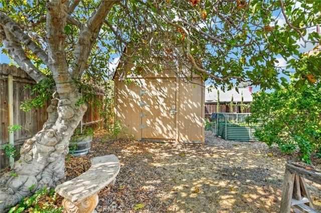 302 S San Mateo Street, Redlands, CA 92373