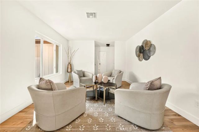 302 S San Mateo Street, Redlands, CA 92373
