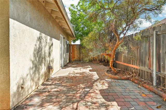 302 S San Mateo Street, Redlands, CA 92373
