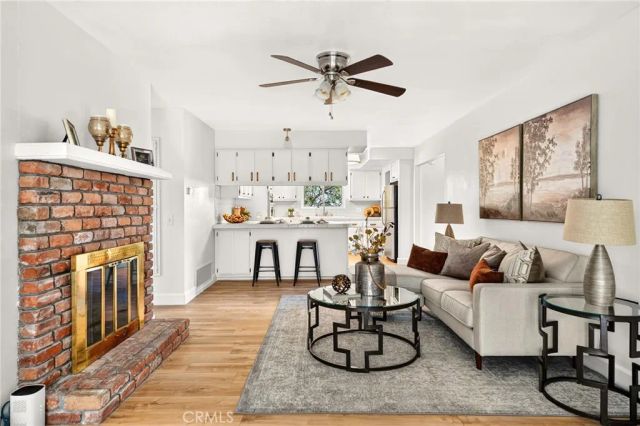 302 S San Mateo Street, Redlands, CA 92373