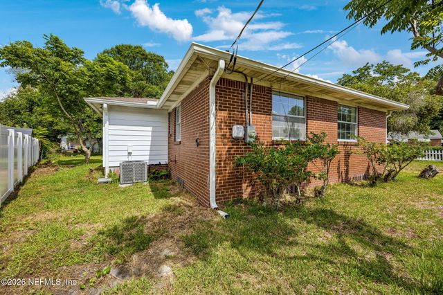 5304 CARDER Street, Jacksonville, FL 32205