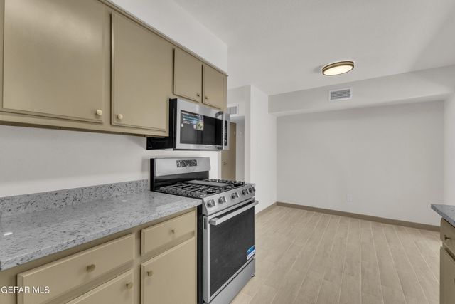 10013 KEYSTONE Drive, El Paso, TX 79924