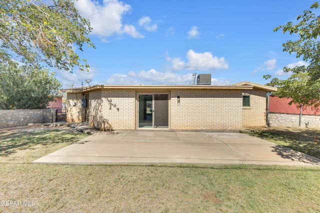 10013 KEYSTONE Drive, El Paso, TX 79924