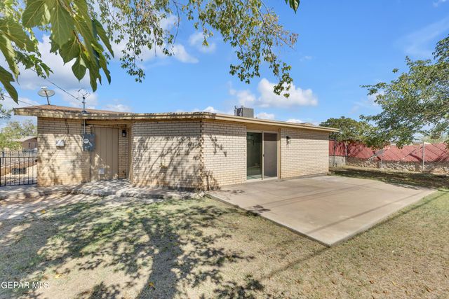 10013 KEYSTONE Drive, El Paso, TX 79924