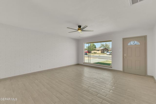 10013 KEYSTONE Drive, El Paso, TX 79924