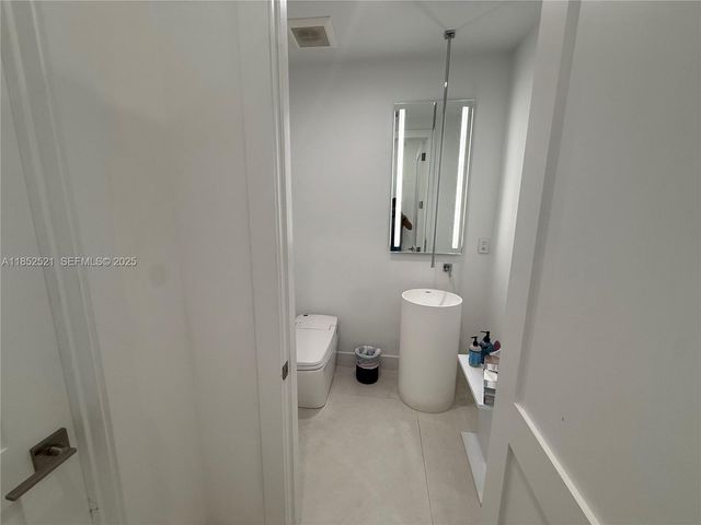 9600 SW 66th Street, Miami, FL 33173