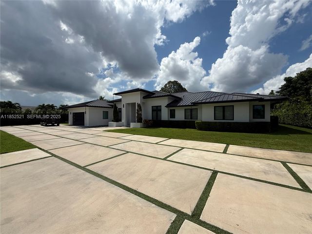 9600 SW 66th Street, Miami, FL 33173